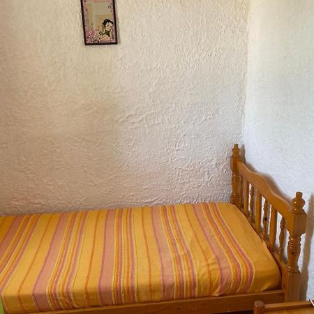 Location 5 Personnes Sant Ambroggio Cocody Village 루미오 외부 사진